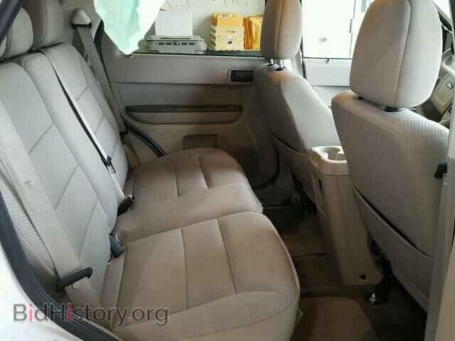 2011 FORD ESCAPE - VIN: 1FMCU0D70BKB48046 - Photo 6