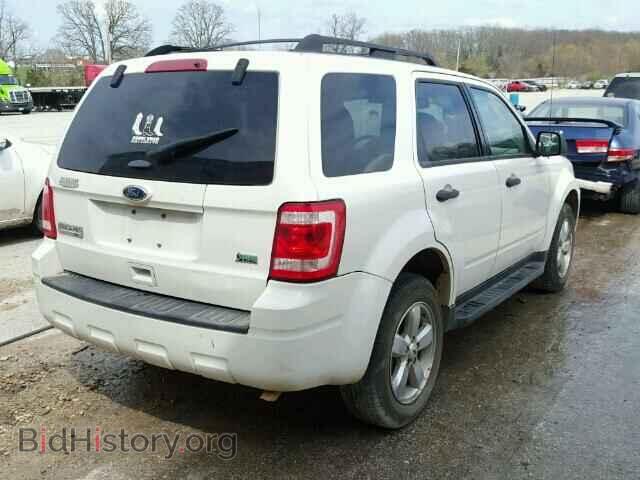 2011 FORD ESCAPE - VIN: 1FMCU0DG2BKB95529 - Photo 4
