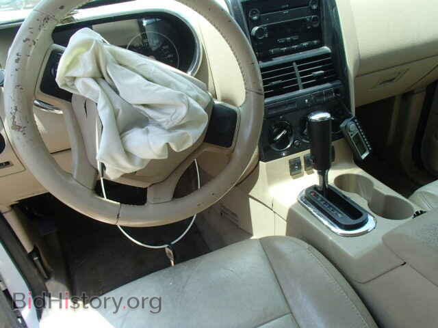 2006 FORD EXPLORER - VIN: 1FMEU63E46UB33393 - Photo 9