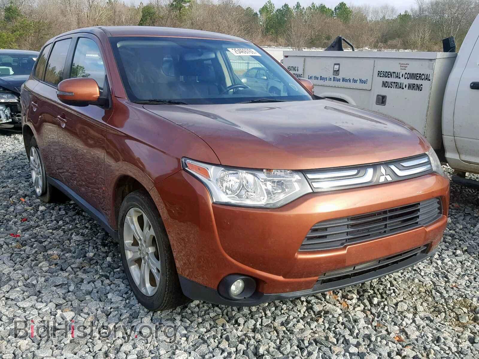 Фотография JA4AD3A38EZ009979 - MITSUBISHI OUTLANDER 2014