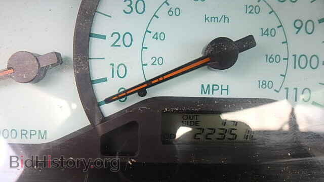 2003 TOYOTA COROLLA - VIN: JTDBR32E330021647 - Фото 7