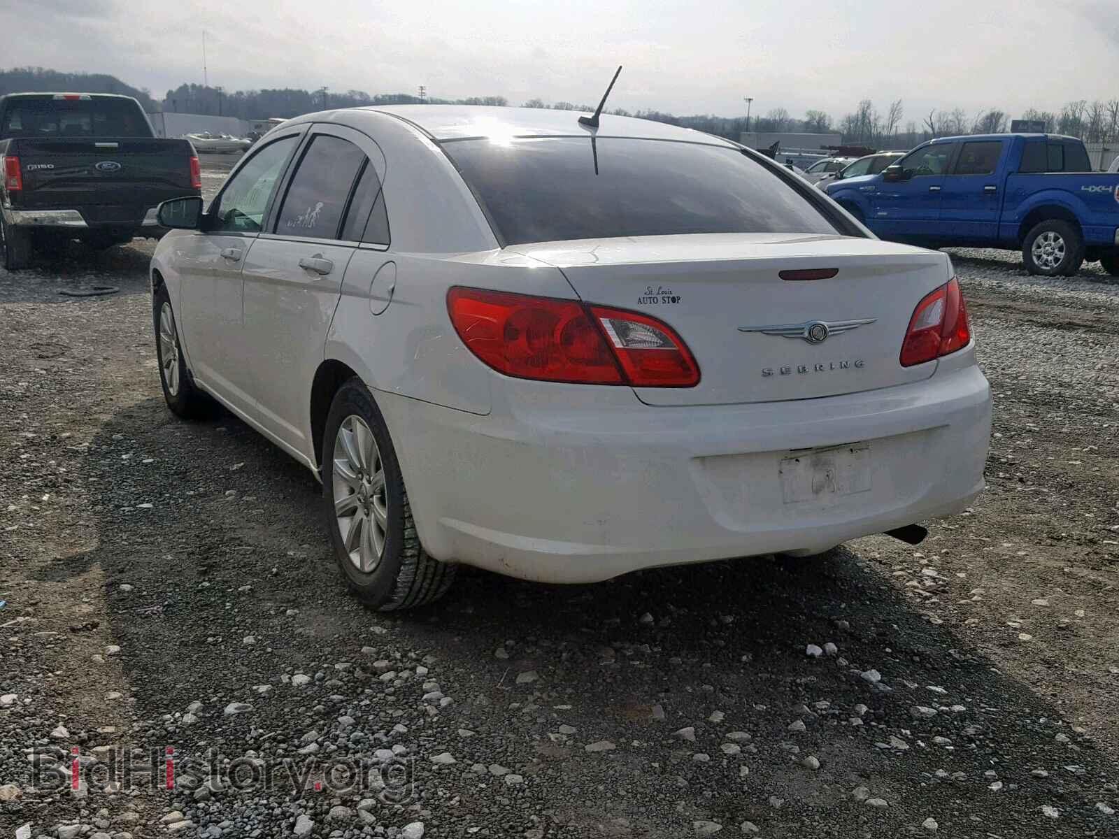 2010 CHRYSLER SEBRING - VIN: 1C3CC4FB5AN208663 - Фото 3