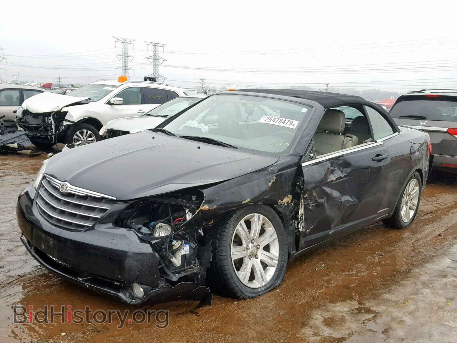 2010 CHRYSLER SEBRING - VIN: 1C3BC5ED8AN172343 - Фото 2