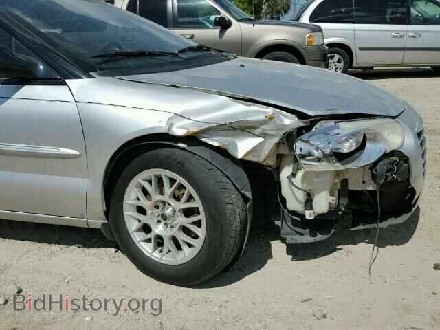2005 CHRYSLER SEBRING - VIN: 1C3EL45X15N602639 - Фото 9