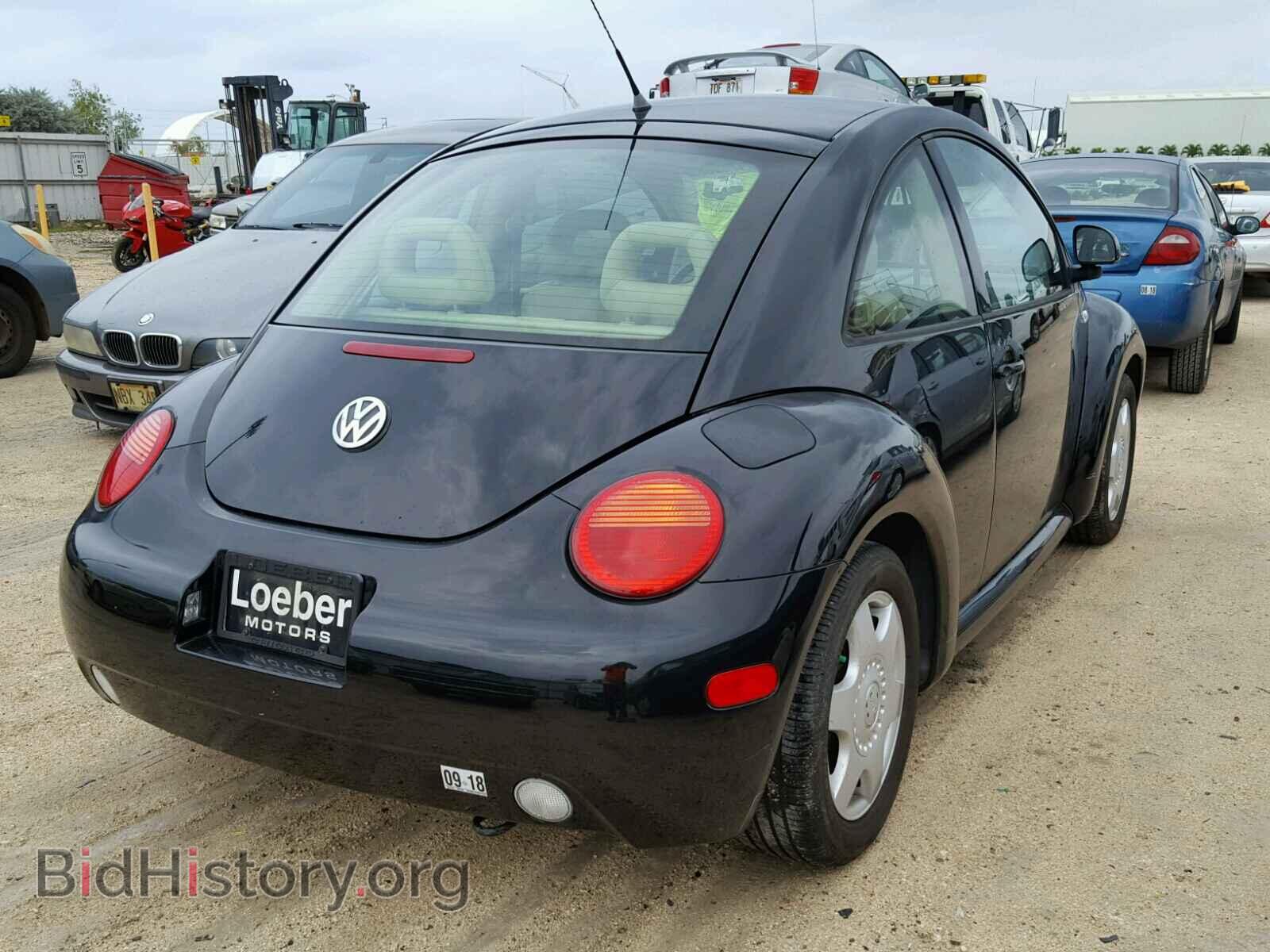 2000 VOLKSWAGEN BEETLE - VIN: 3VWDD21C3YM415975 - Фото 4