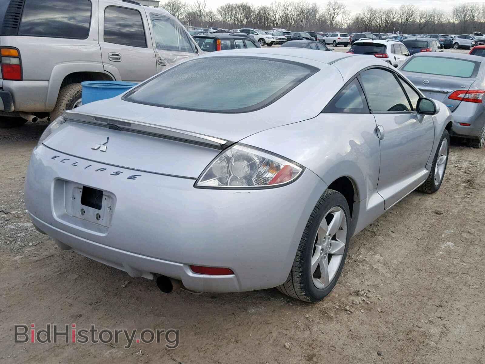 2008 MITSUBISHI ECLIPSE - VIN: 4A3AK24F88E004138 - Photo 4