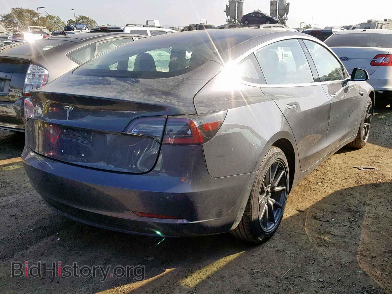 2018 TESLA MODEL 3 - VIN: 5YJ3E1EA7JF053996 - Photo 4