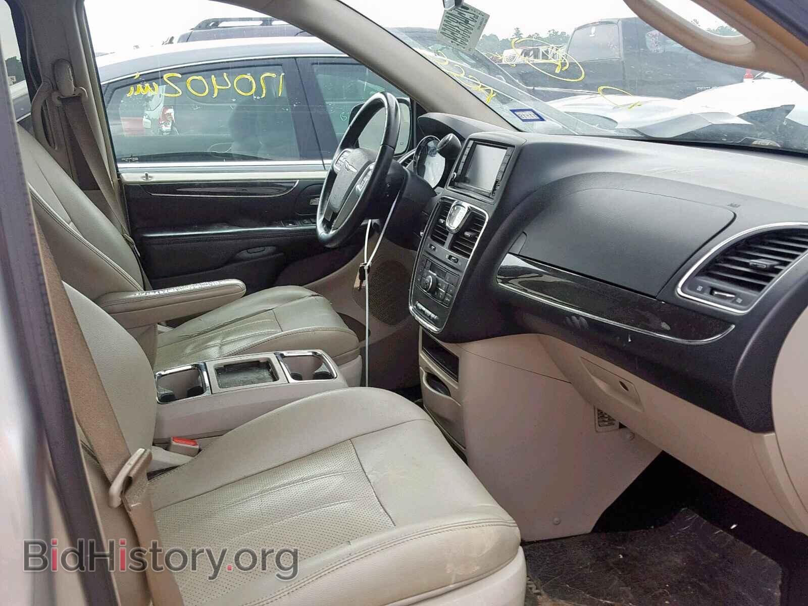 2011 CHRYSLER TOWN & COU - VIN: 2A4RR8DG3BR650334 - Photo 5