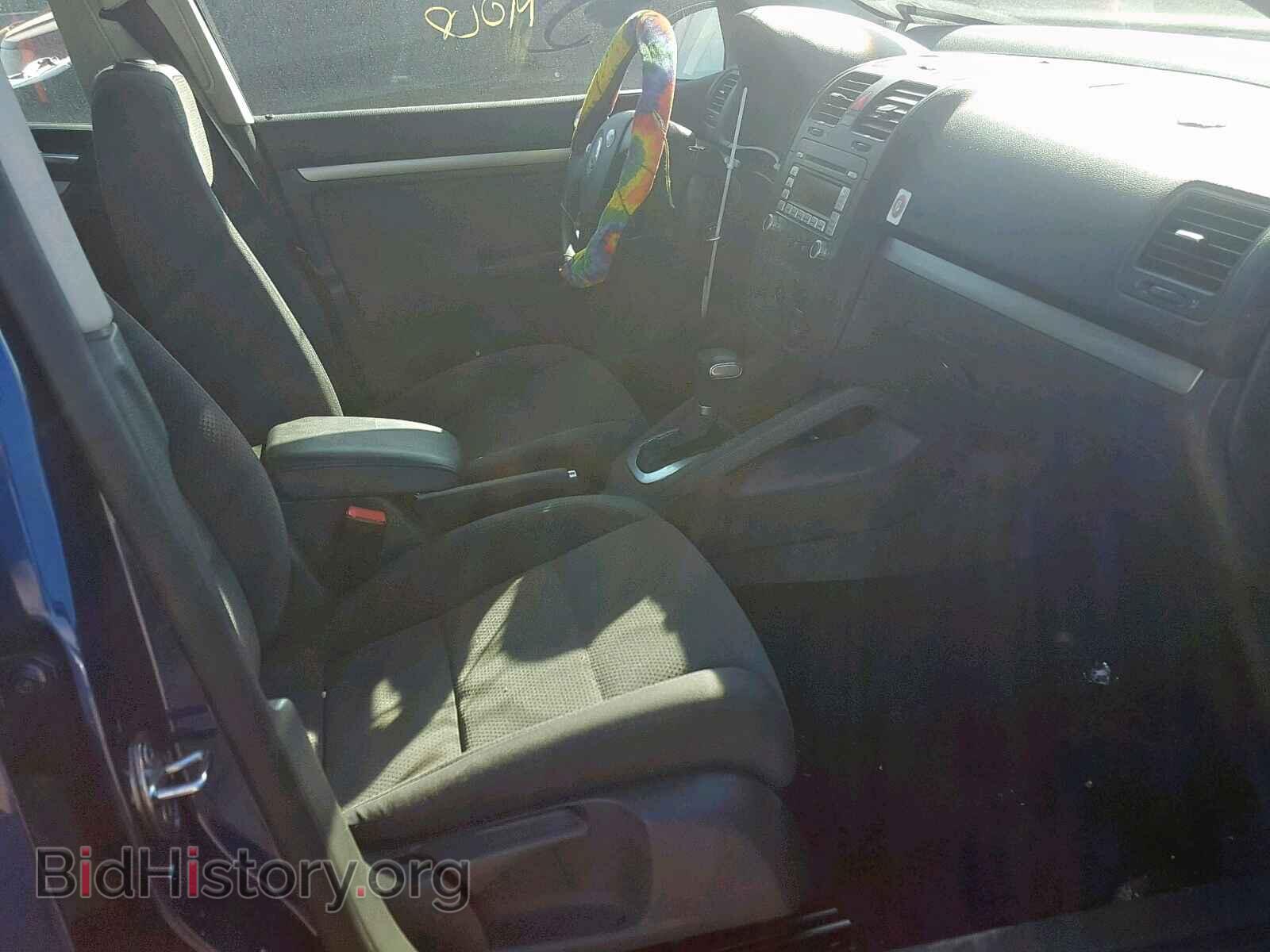 2008 VOLKSWAGEN RABBIT - VIN: WVWDA71K68W204351 - Фото 5