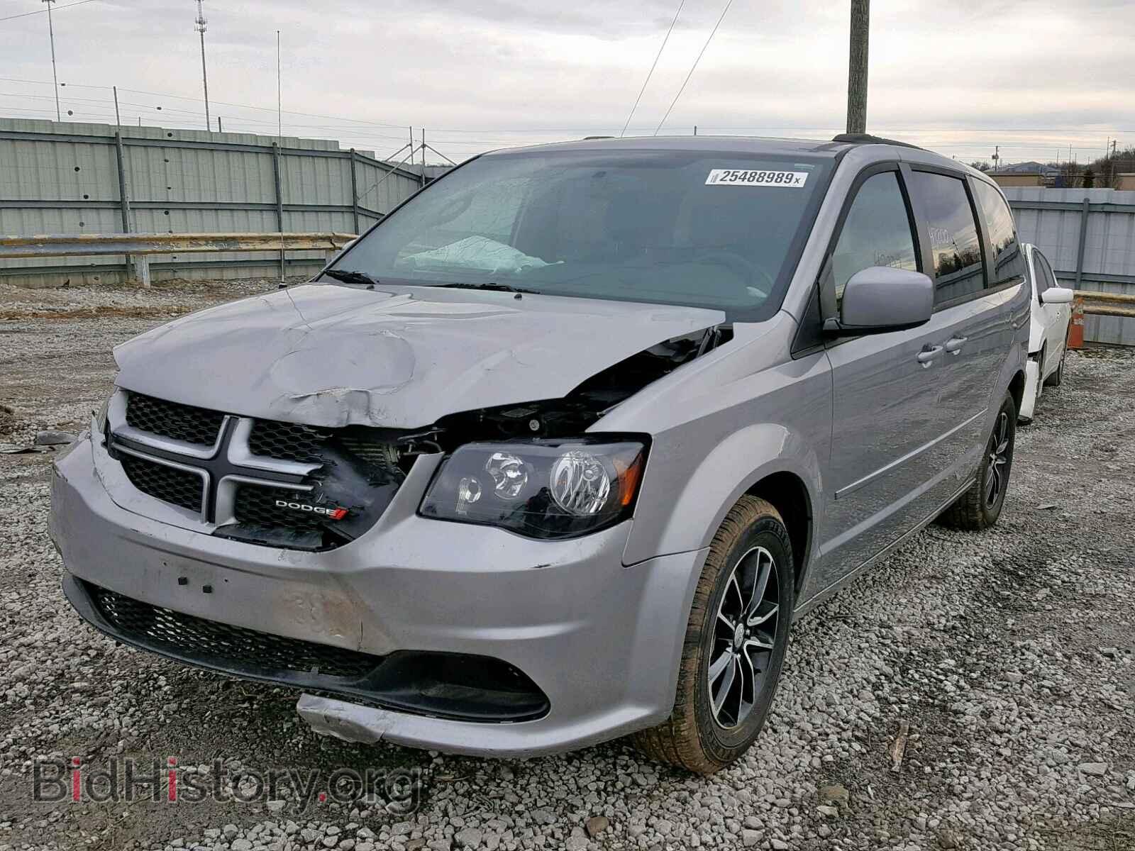 2017 DODGE GRAND CARA - VIN: 2C4RDGEG1HR700430 - Фото 2