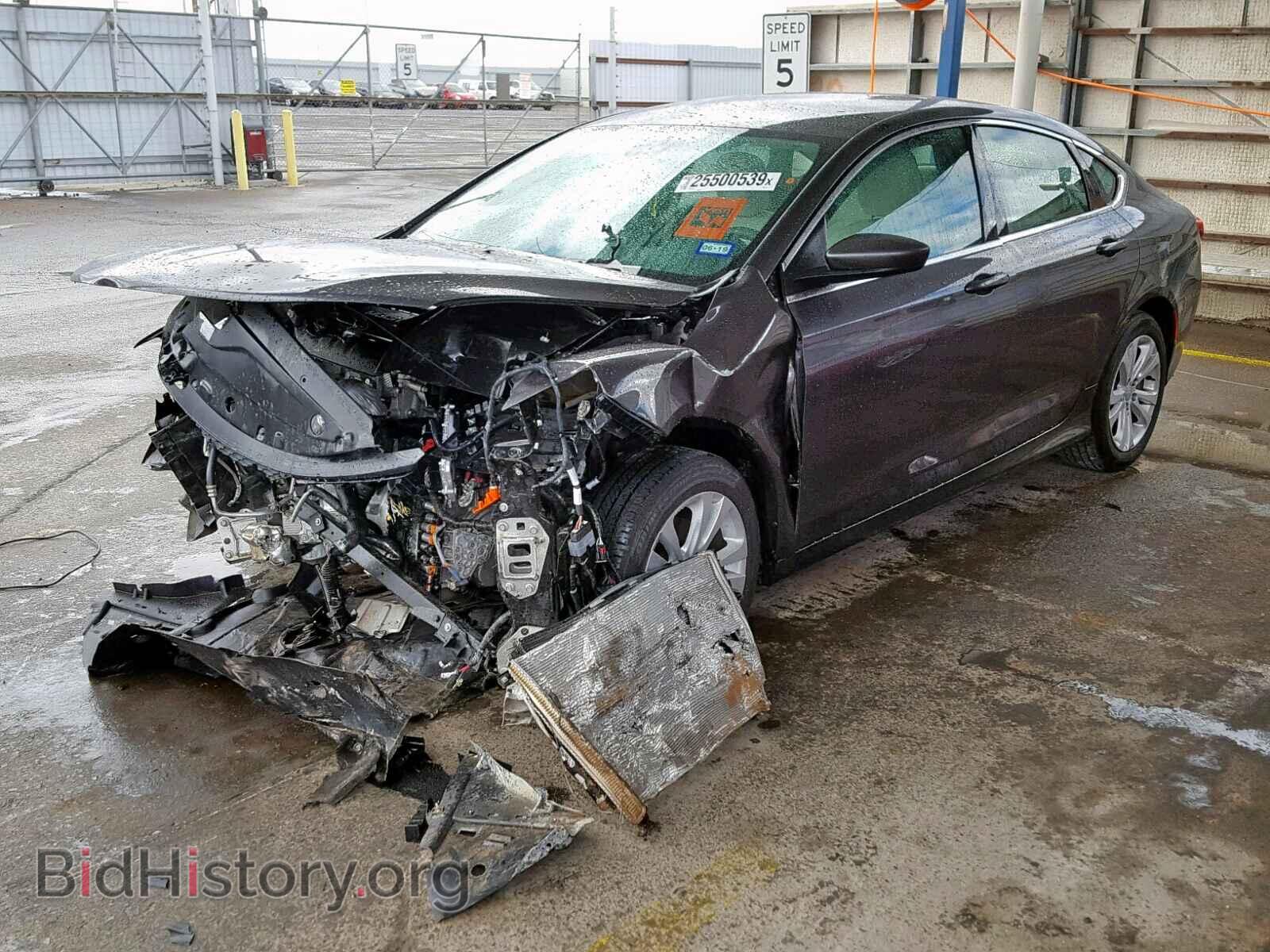 2015 CHRYSLER 200 - VIN: 1C3CCCABXFN552448 - Photo 2