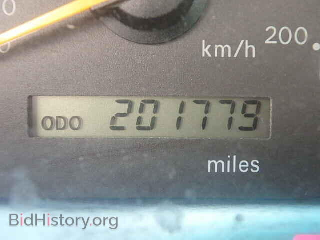 2000 MITSUBISHI GALANT - VIN: 4A3AA46G2YE177612 - Фото 8