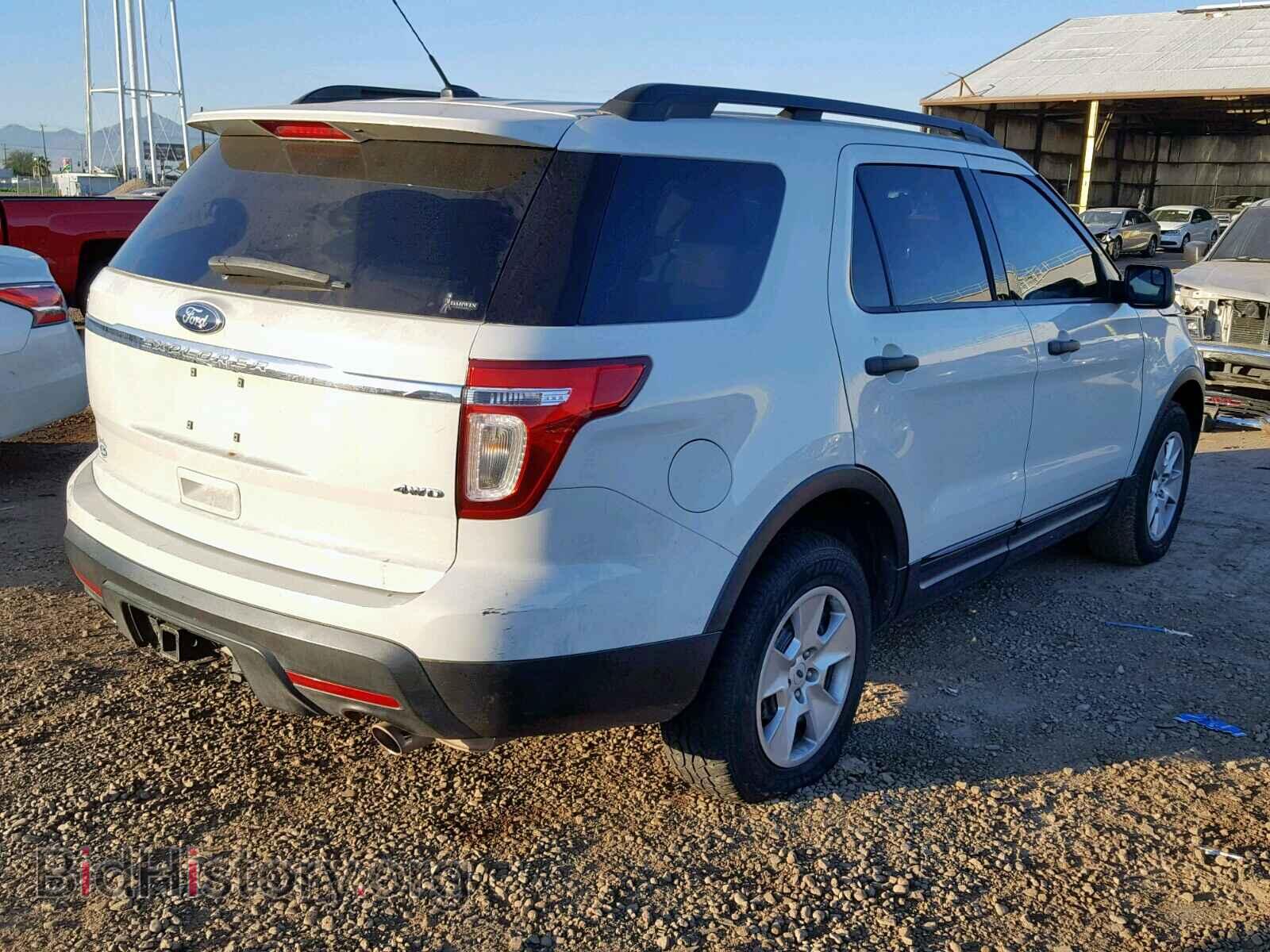 2011 FORD EXPLORER - VIN: 1FMHK8B86BGA34383 - Photo 4