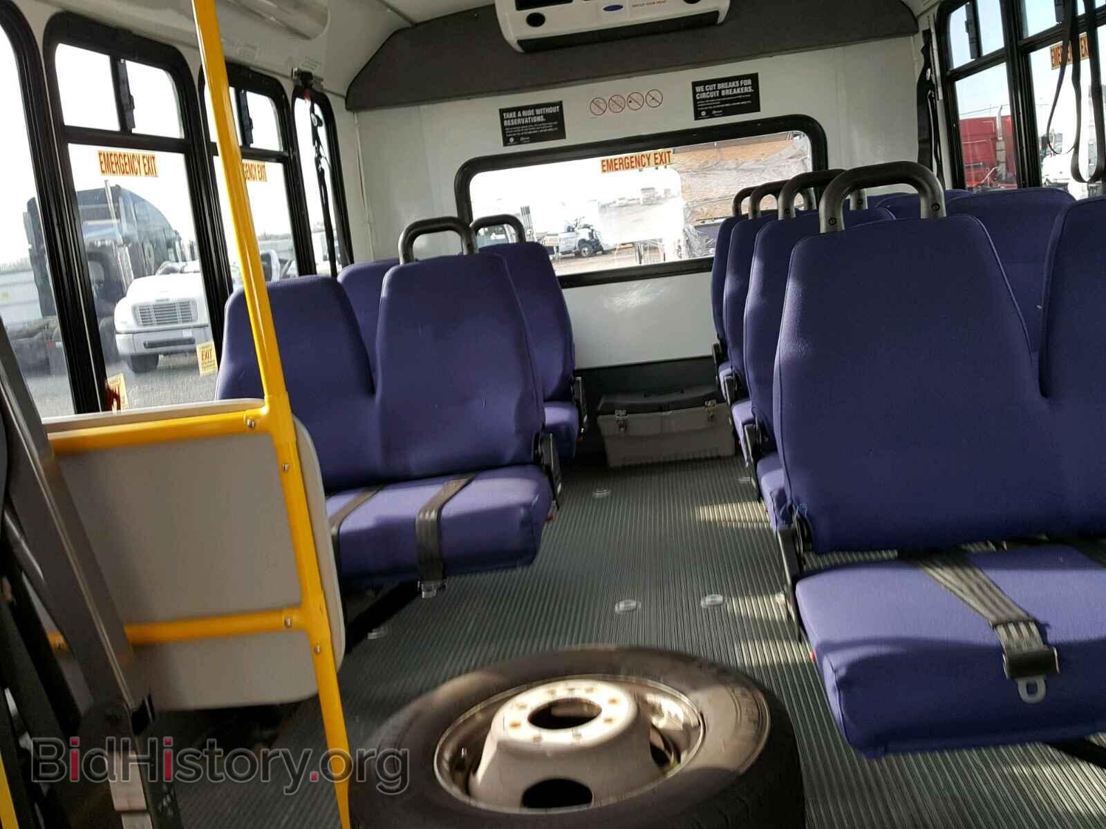 2010 FORD ECONOLINE - VIN: 1FDFE4FP9ADA39666 - Photo 6