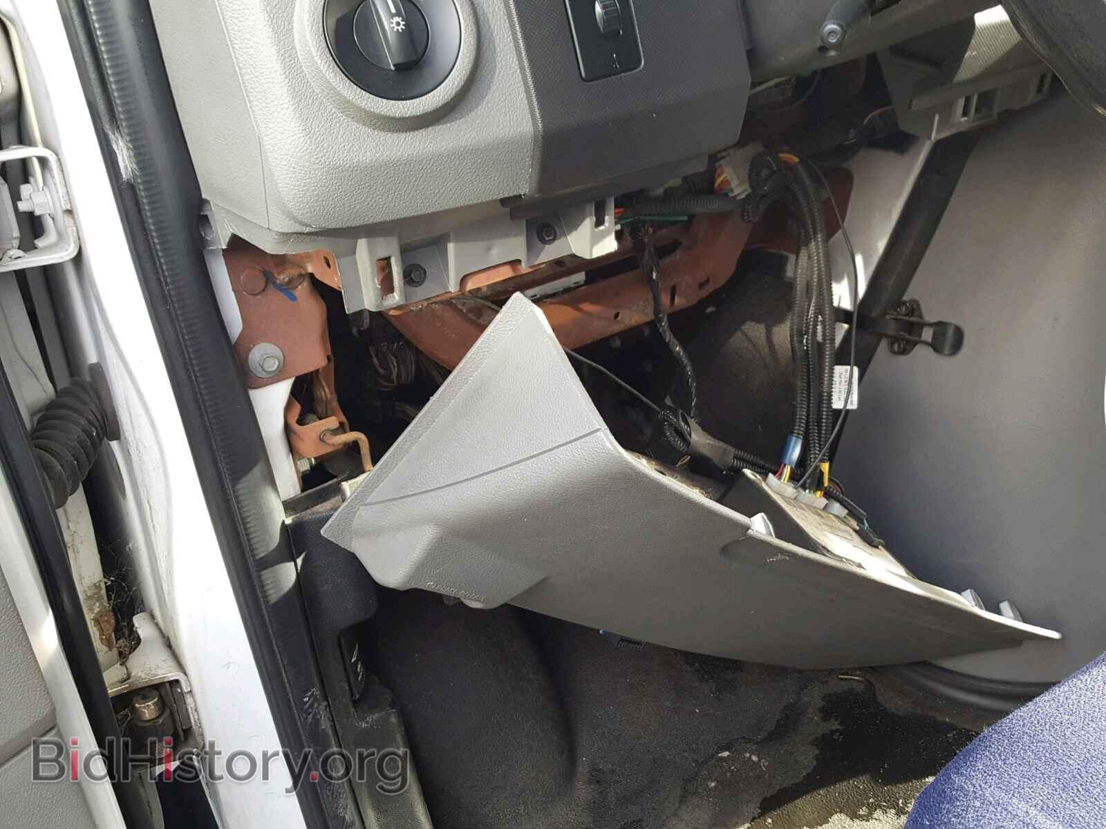 2010 FORD ECONOLINE - VIN: 1FDFE4FP9ADA39666 - Photo 9