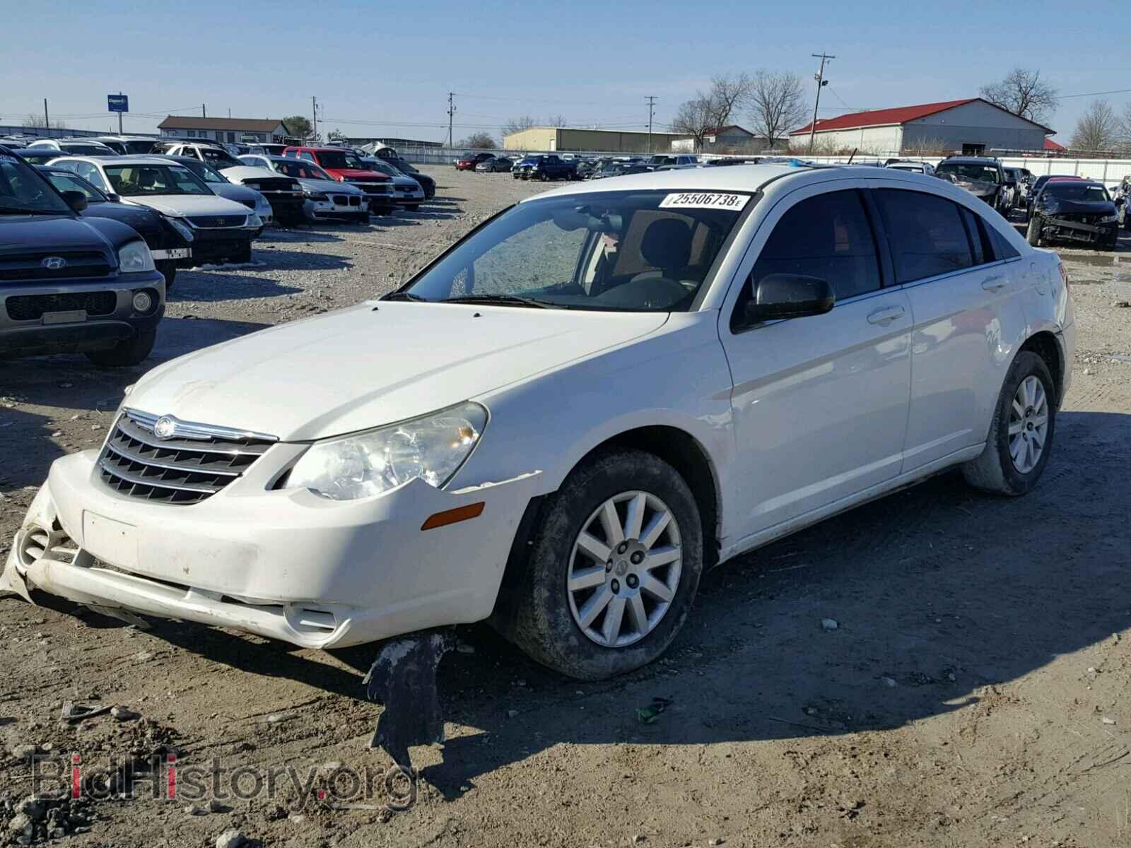 2010 CHRYSLER SEBRING - VIN: 1C3CC4FB6AN224208 - Фото 2