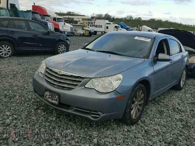 2010 CHRYSLER SEBRING - VIN: 1C3CC5FB0AN142576 - Photo 2