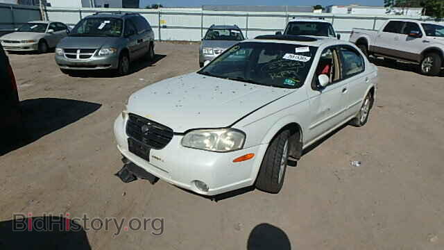 2000 NISSAN MAXIMA - VIN: JN1CA31A2YT221423 - Фото 2