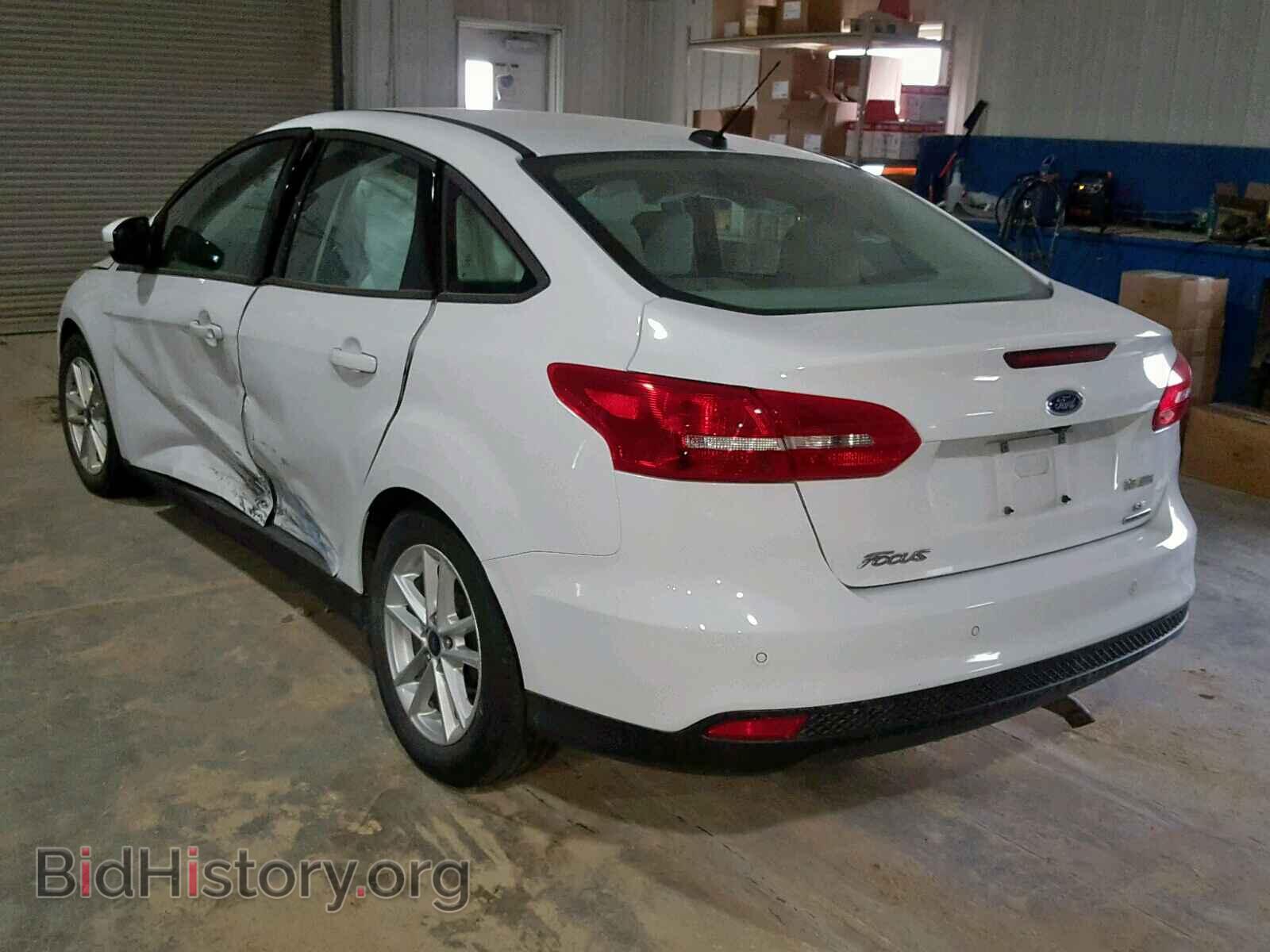 2016 FORD FOCUS SE - VIN: 1FADP3F23GL306731 - Фото 3
