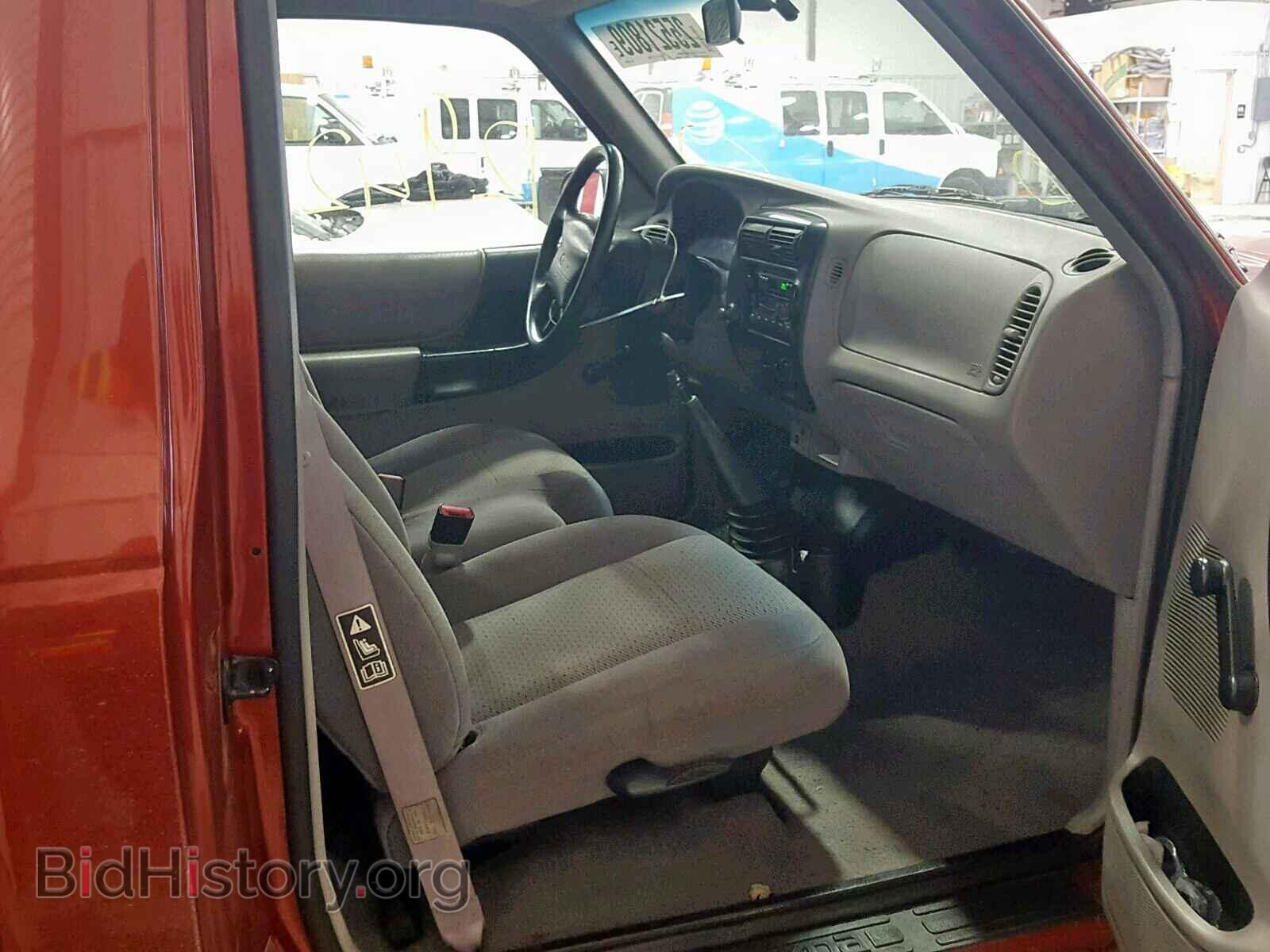 2000 MAZDA B2500 - VIN: 4F4YR12C7YTM07420 - Фото 5