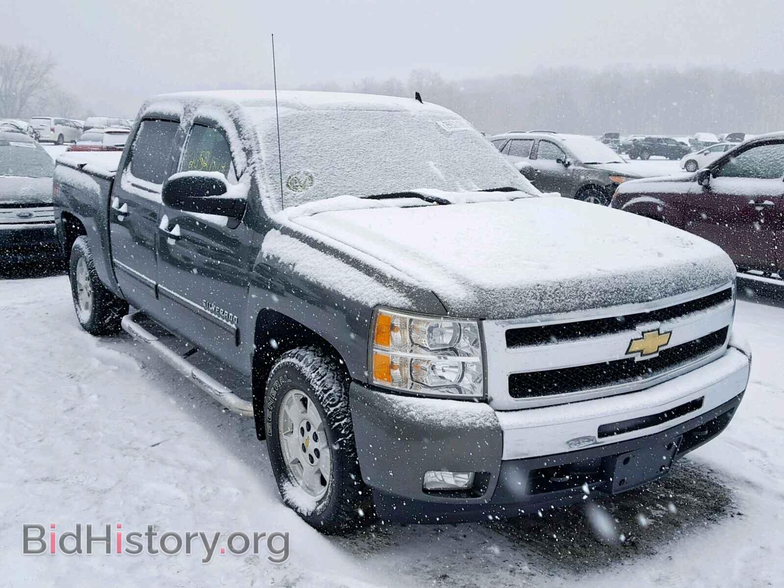 Photo 1GCPKSE3XBF126115 - CHEVROLET SILVERADO 2011