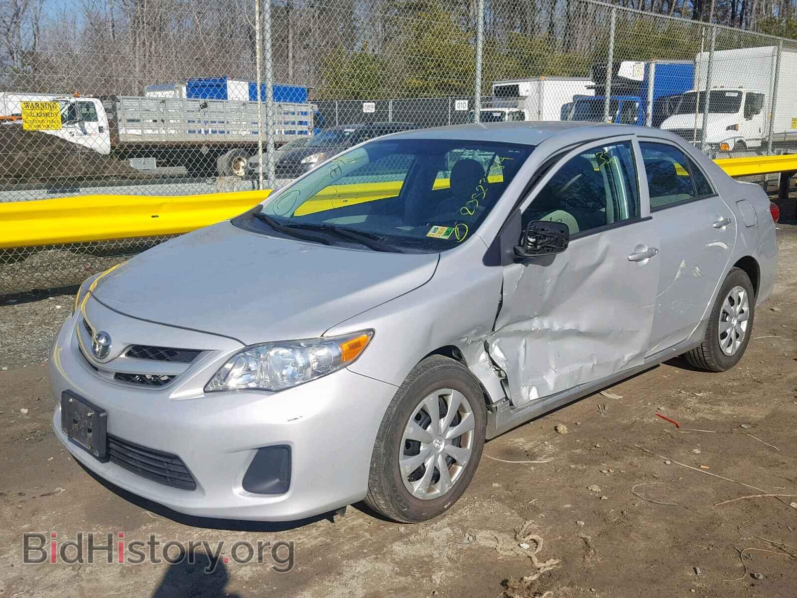 2013 TOYOTA COROLLA BA - VIN: 2T1BU4EE6DC127050 - Фото 2