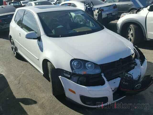 Photo WVWFV71KX8W224213 - VOLKSWAGEN GTI 2008