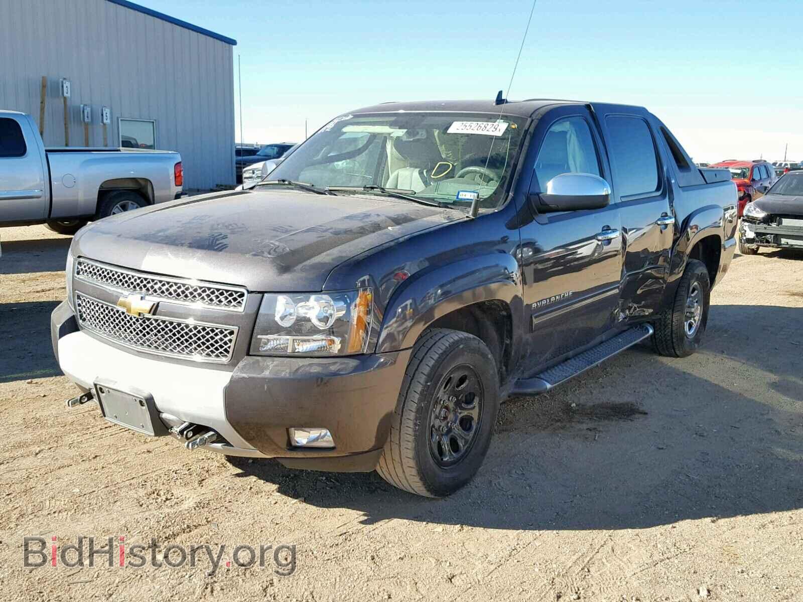 2010 CHEVROLET AVALANCHE - VIN: 3GNVKFE05AG221433 - Фото 2