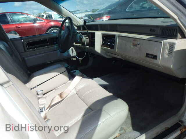 1992 CADILLAC DEVILLE - VIN: 1G6CD53B2N4336392 - Photo 5