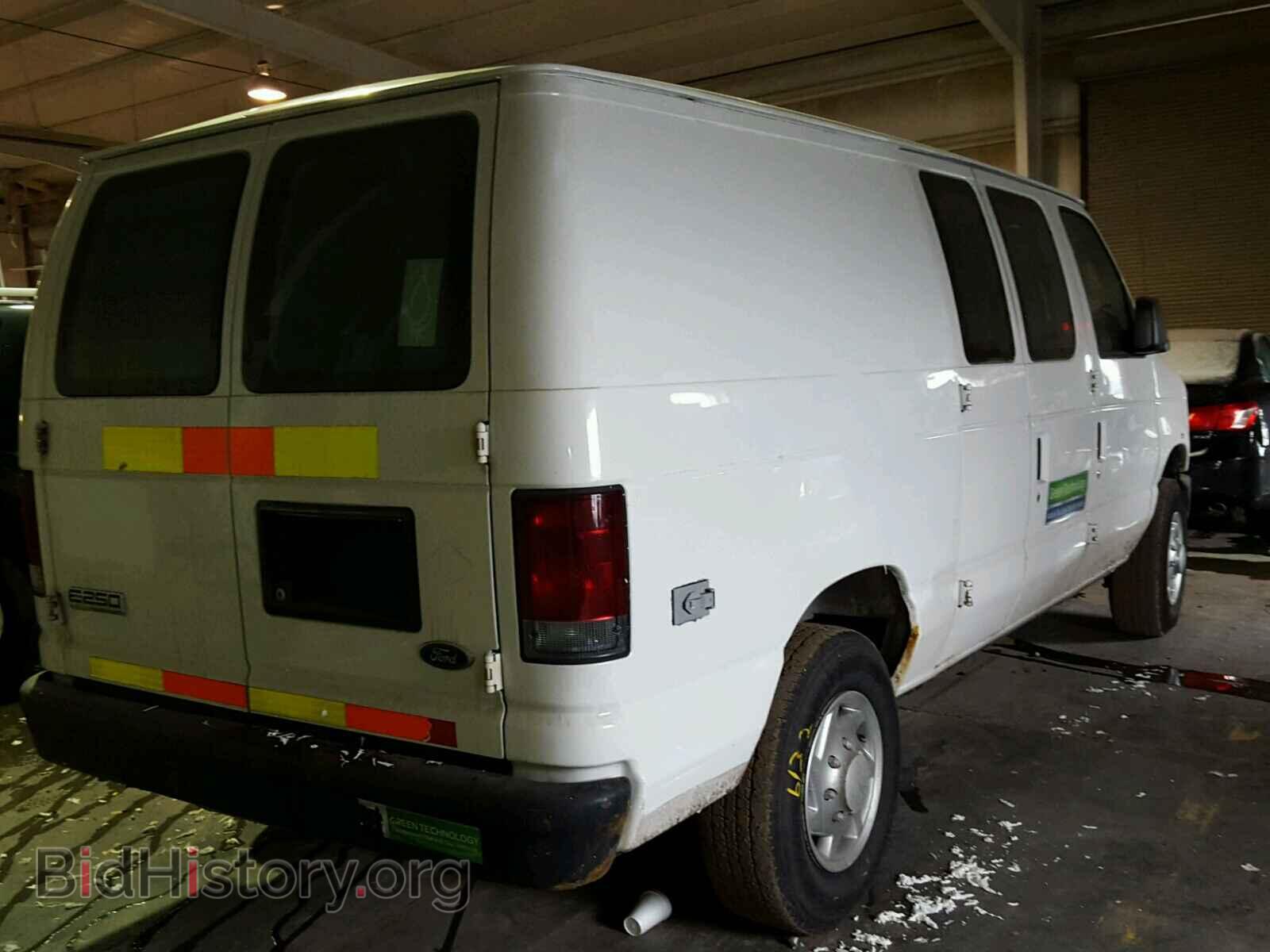 2010 FORD ECONOLINE - VIN: 1FTNE2EL0ADA49747 - Фото 4