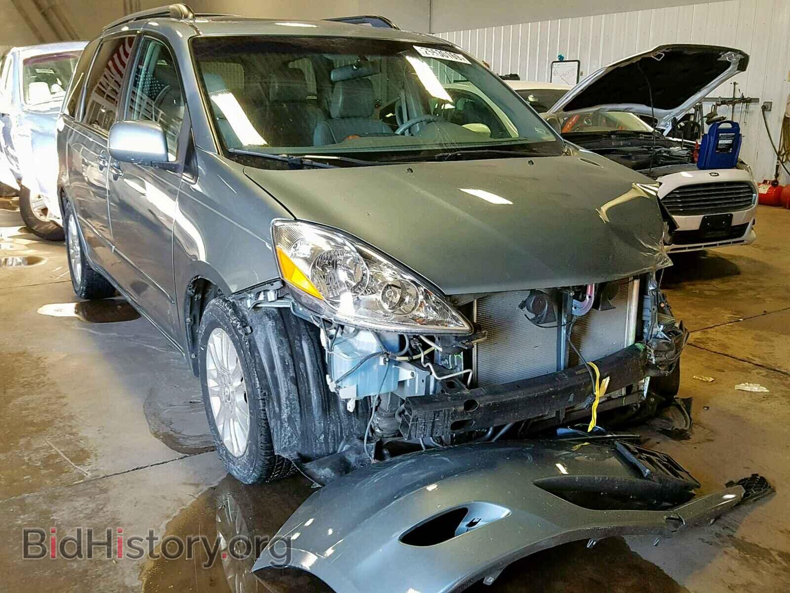 Photo 5TDZK22C09S239966 - TOYOTA SIENNA XLE 2009
