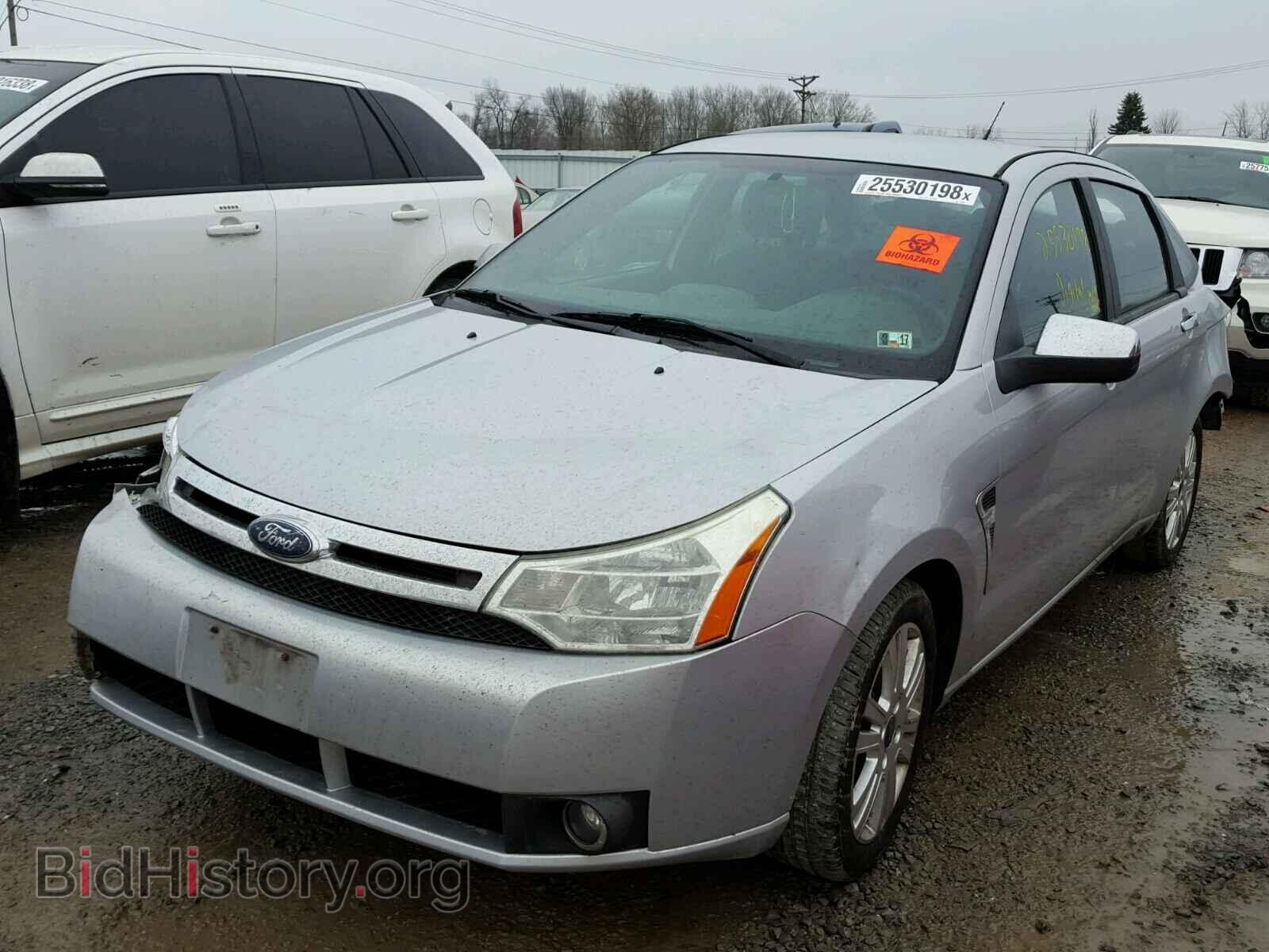2008 FORD FOCUS - VIN: 1FAHP35N38W166001 - Фото 2