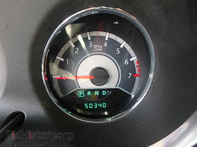2011 CHRYSLER 200 - VIN: 1C3BC2EG3BN600975 - Фото 8