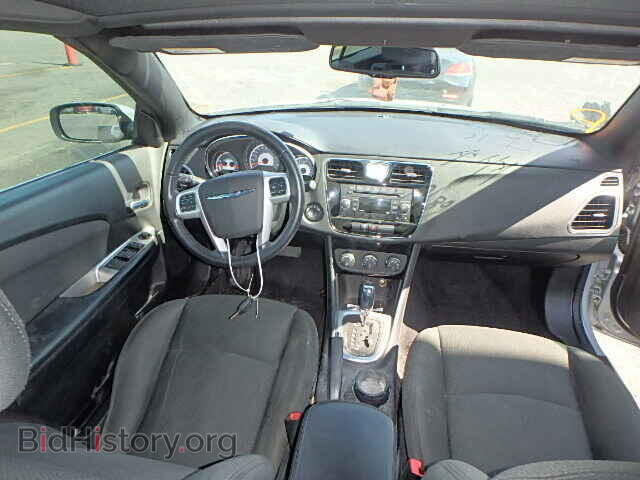 2011 CHRYSLER 200 - VIN: 1C3BC2EG3BN600975 - Фото 9