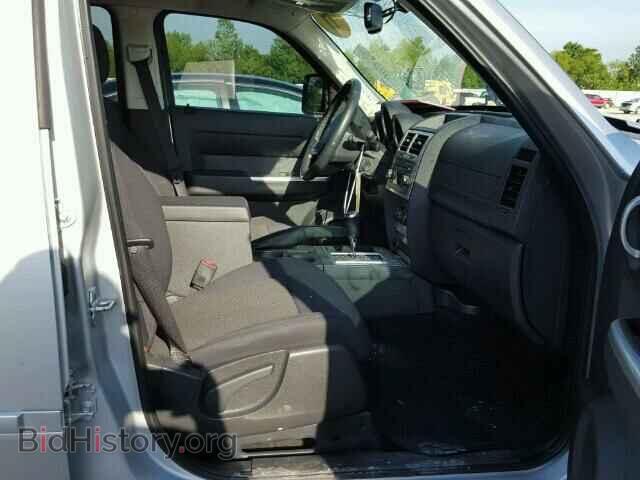 2011 DODGE NITRO - VIN: 1D4PT5GK7BW541155 - Photo 5