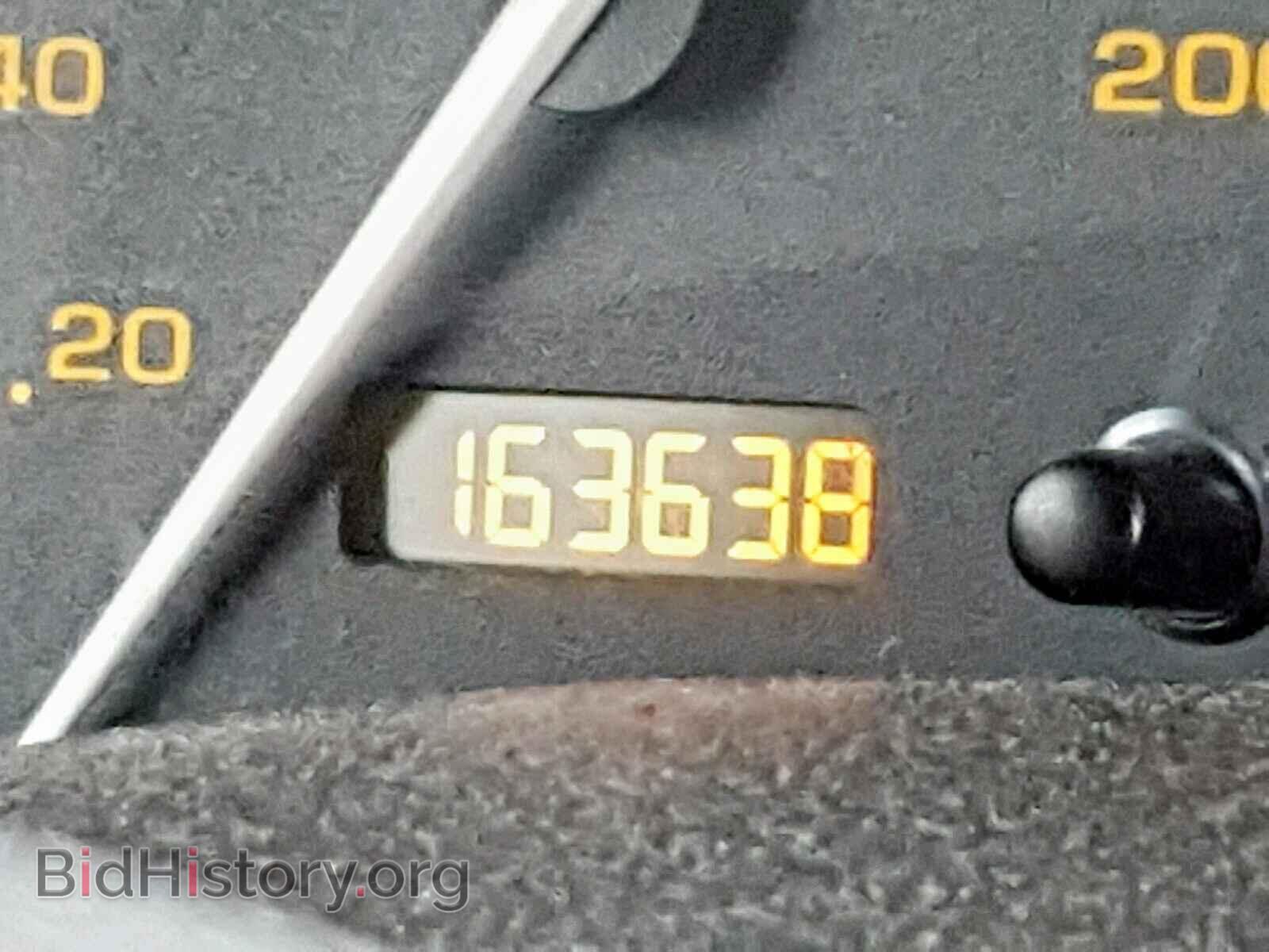 2002 SATURN VUE - VIN: 5GZCZ33D72S831696 - Фото 8