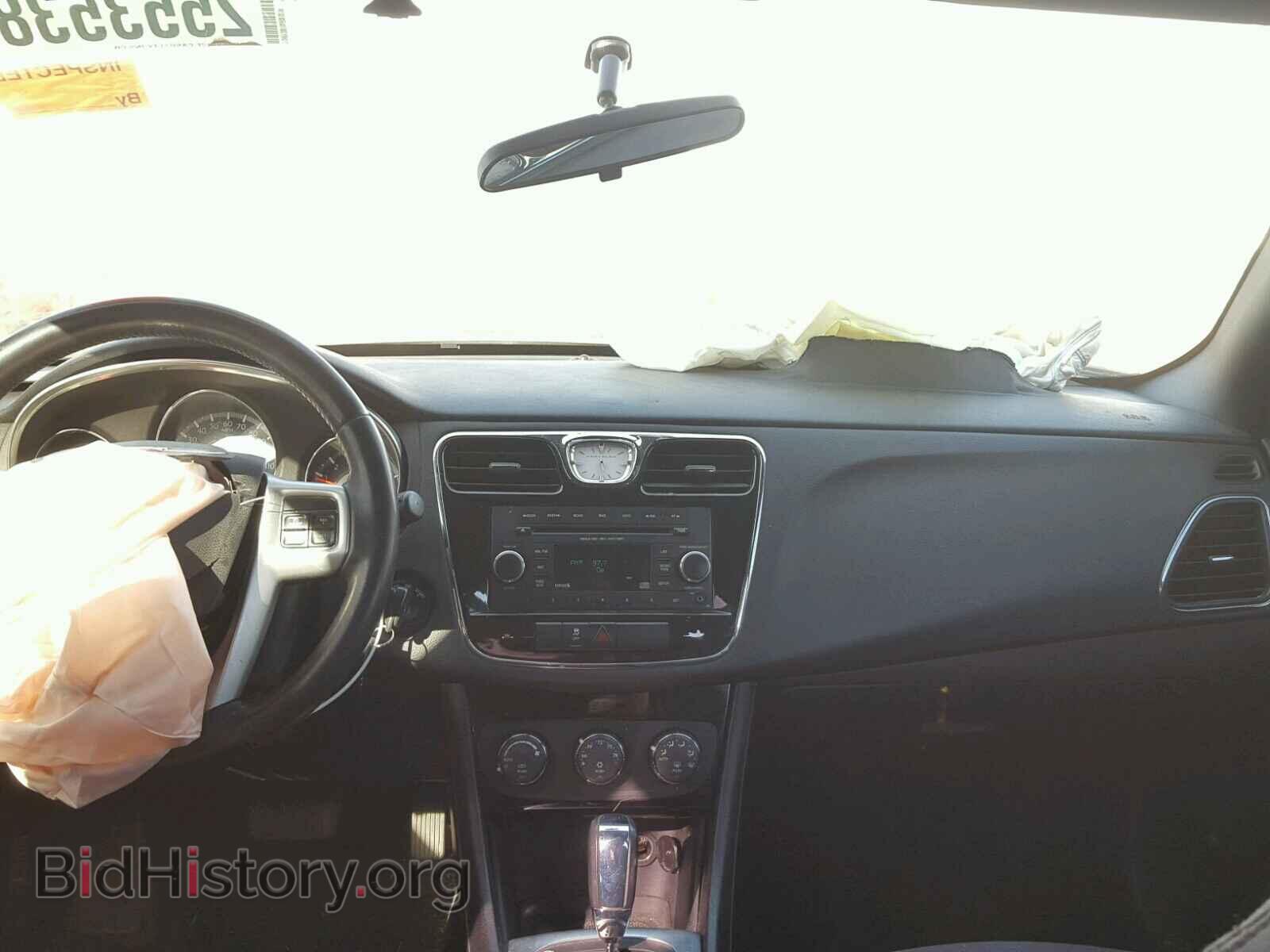 2012 CHRYSLER 200 - VIN: 1C3CCBBB2CN247675 - Фото 9