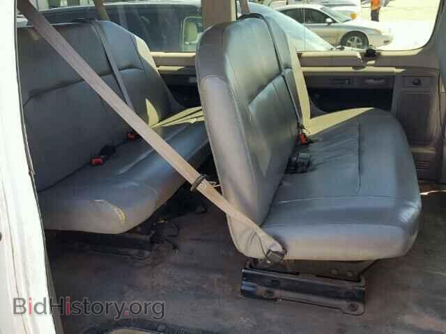 2011 FORD ECONOLINE - VIN: 1FBNE3BL1BDA12013 - Photo 6