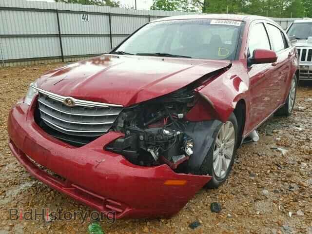 2010 CHRYSLER SEBRING - VIN: 1C3CC5FB2AN152719 - Фото 2