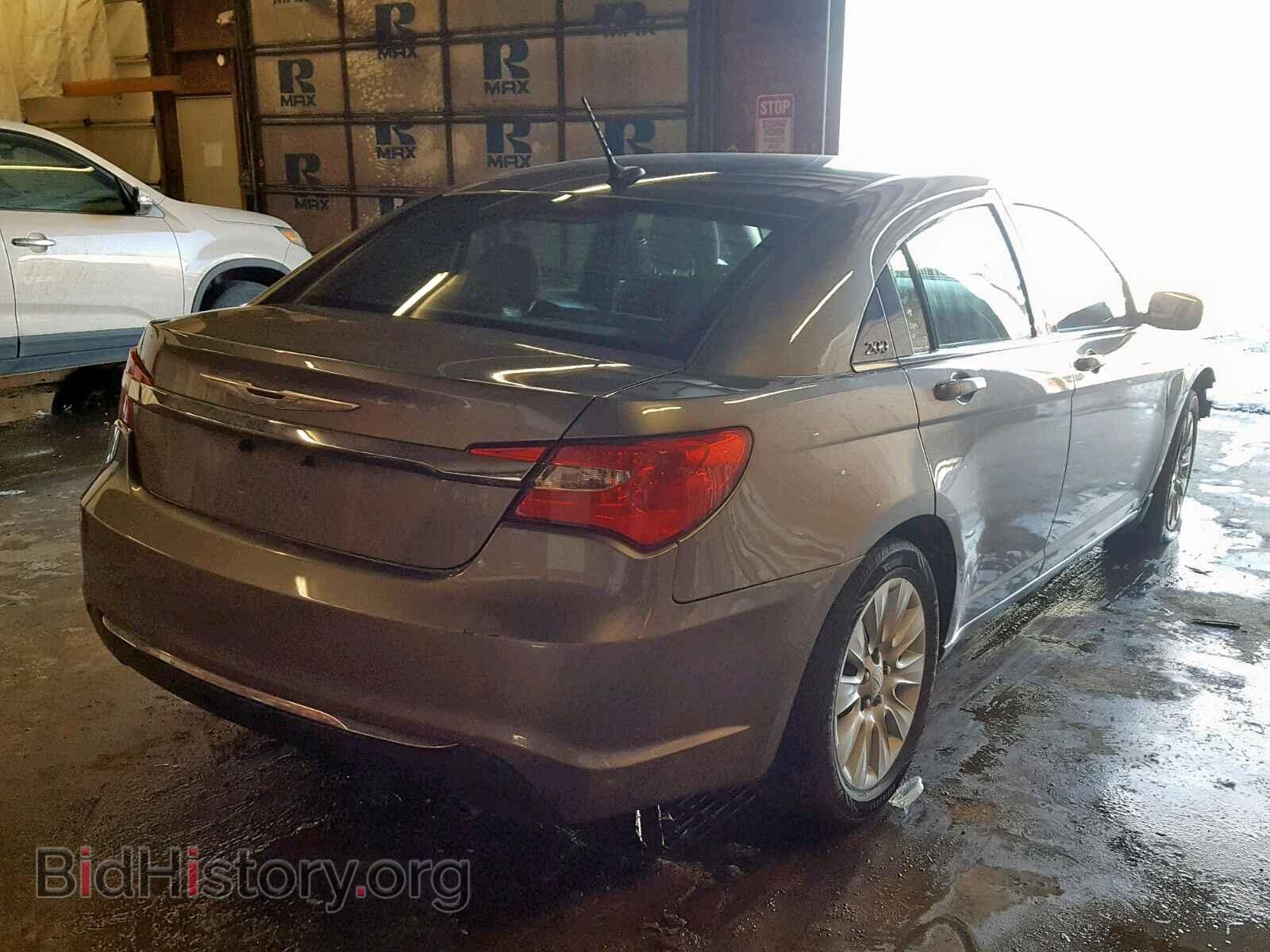 2011 CHRYSLER 200 - VIN: 1C3BC4FB0BN611172 - Фото 4