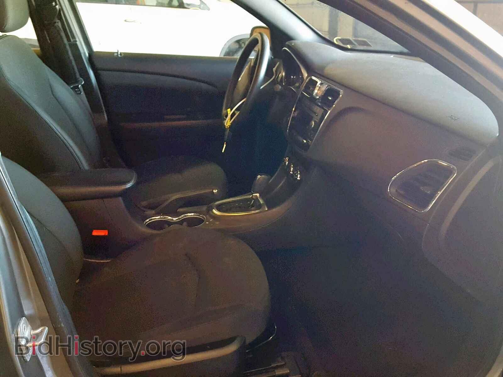 2011 CHRYSLER 200 - VIN: 1C3BC4FB0BN611172 - Фото 5