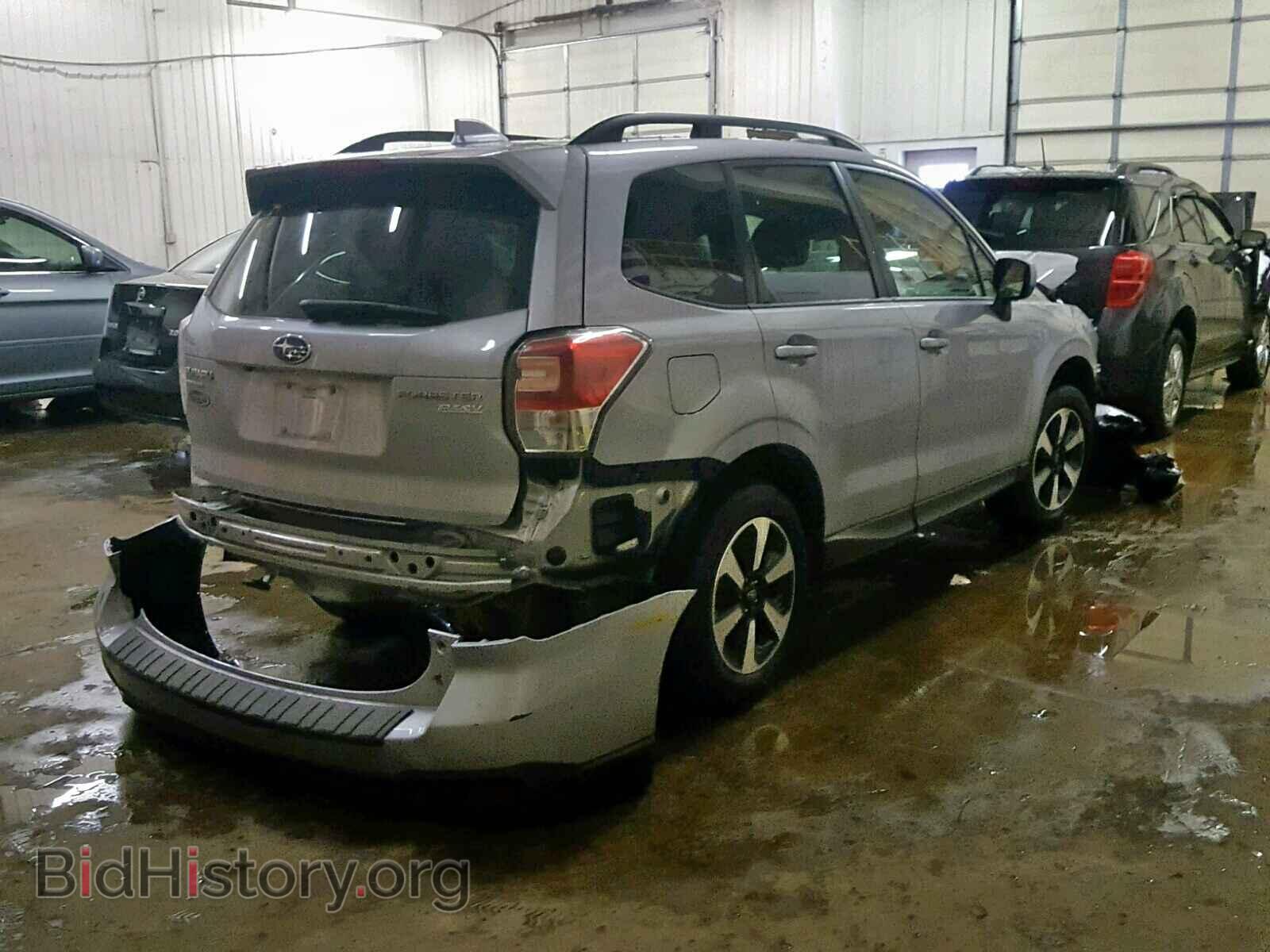 2017 SUBARU FORESTER - VIN: JF2SJAEC3HH406254 - Фото 4