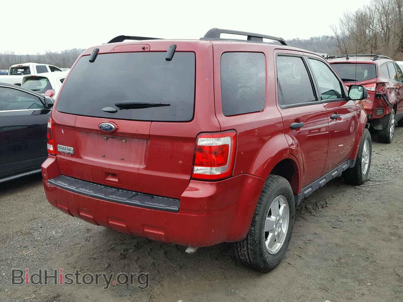 2011 FORD ESCAPE - VIN: 1FMCU0D7XBKB46126 - Фото 4