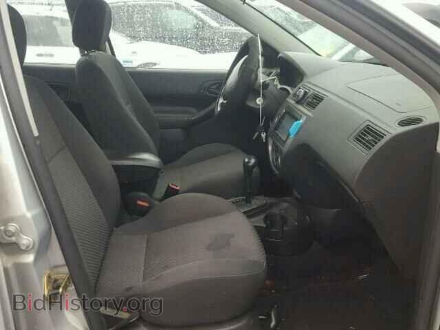 2005 FORD FOCUS - VIN: 3FAFP37N15R141889 - Фото 5