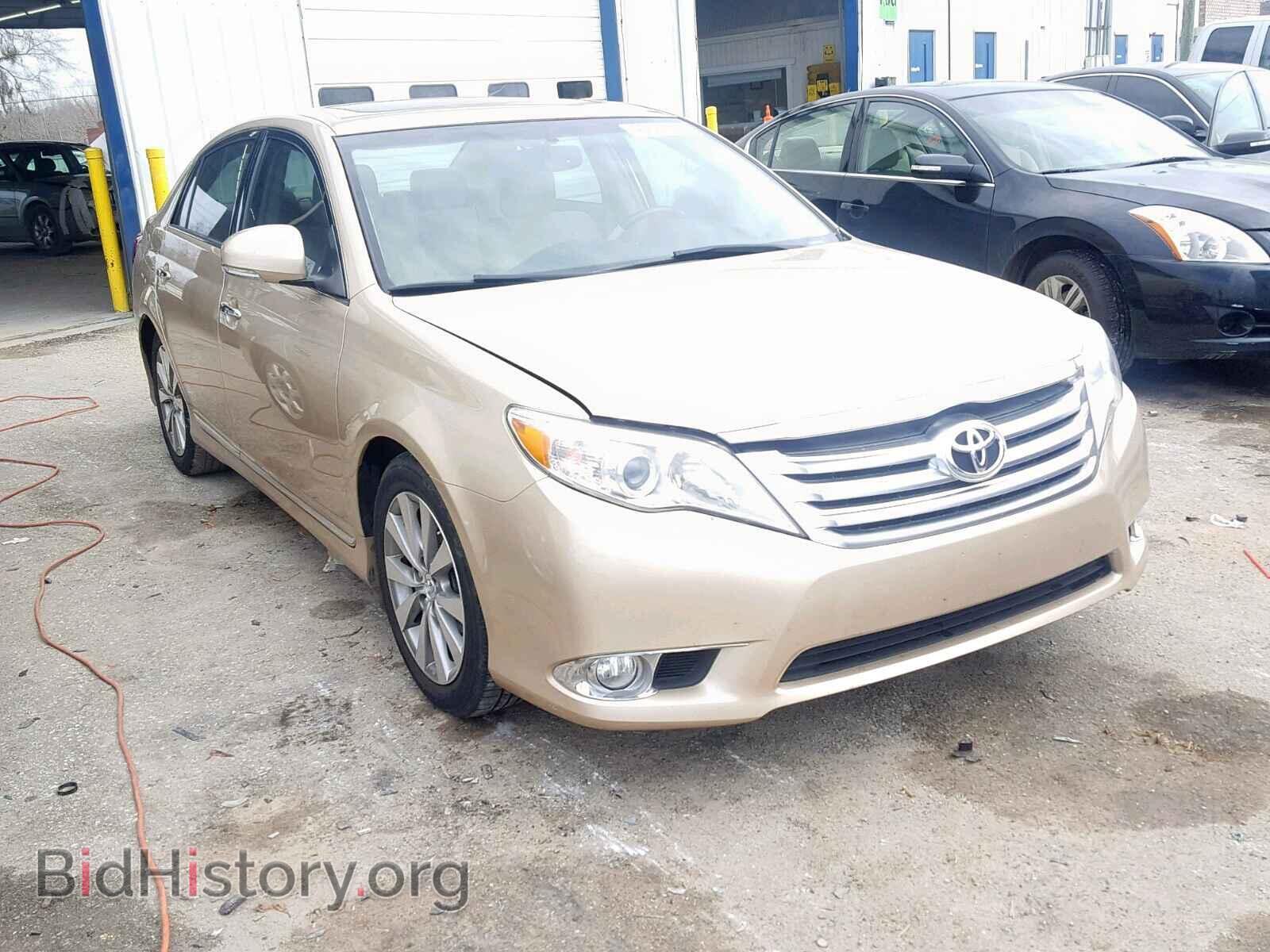 Photo 4T1BK3DB8BU383032 - TOYOTA AVALON 2011