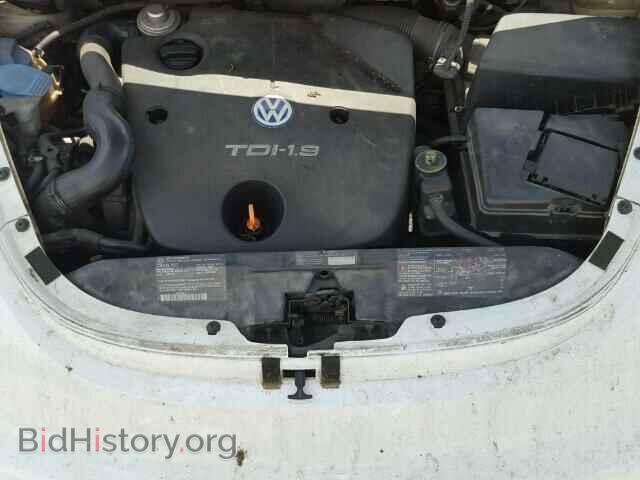 2000 VOLKSWAGEN BEETLE - VIN: 3VWCF21C3YM483697 - Фото 7