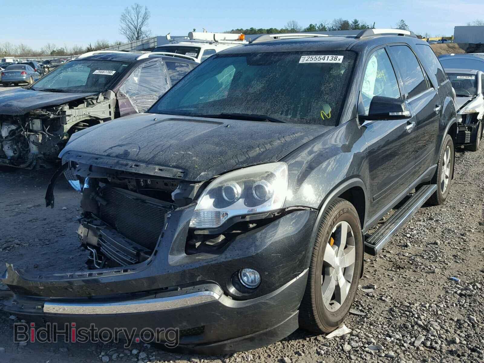 2011 GMC ACADIA - VIN: 1GKKRRED8BJ376624 - Photo 2