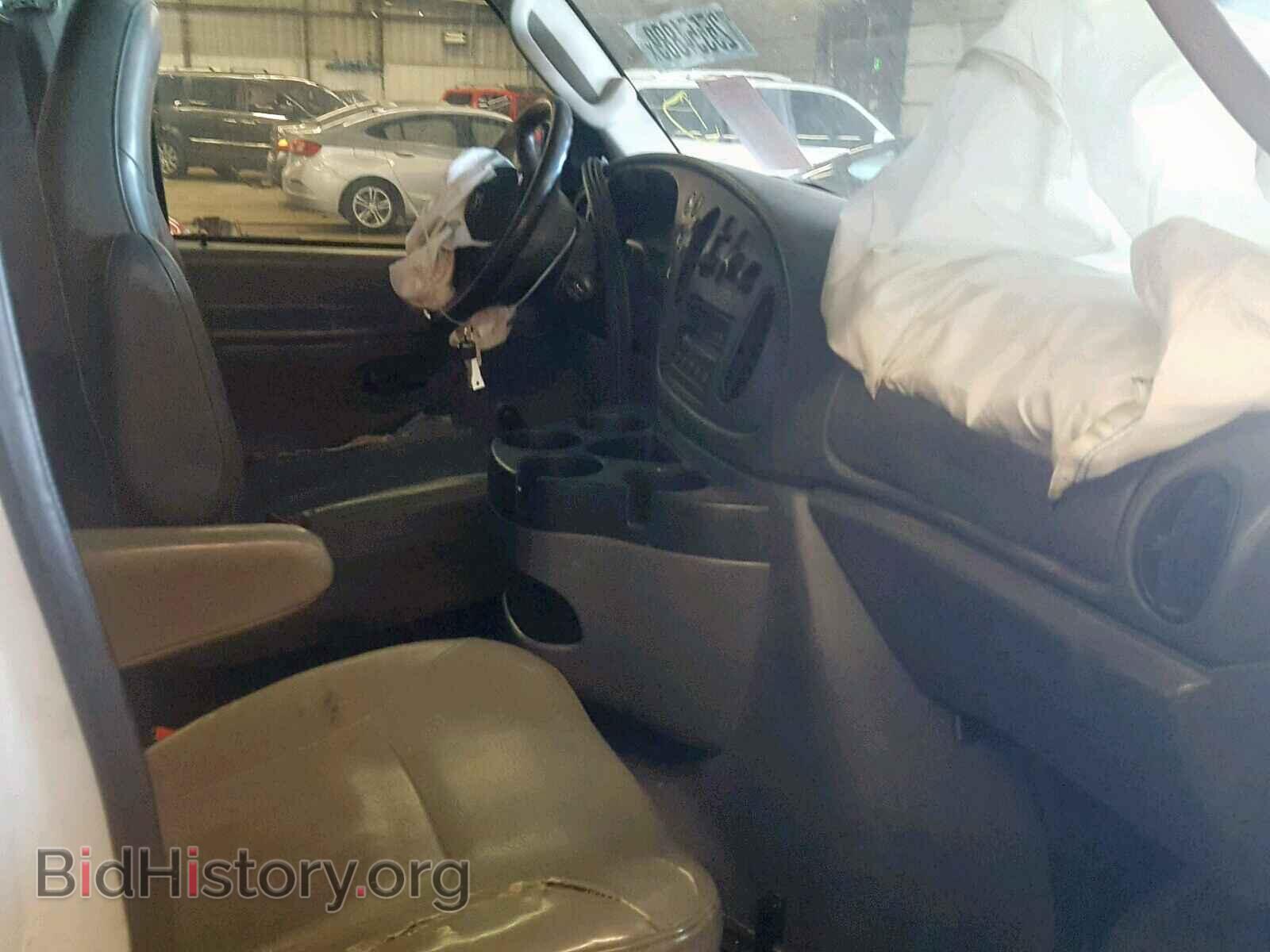 2008 FORD ECONOLINE - VIN: 1FBNE31LX8DB04828 - Photo 5