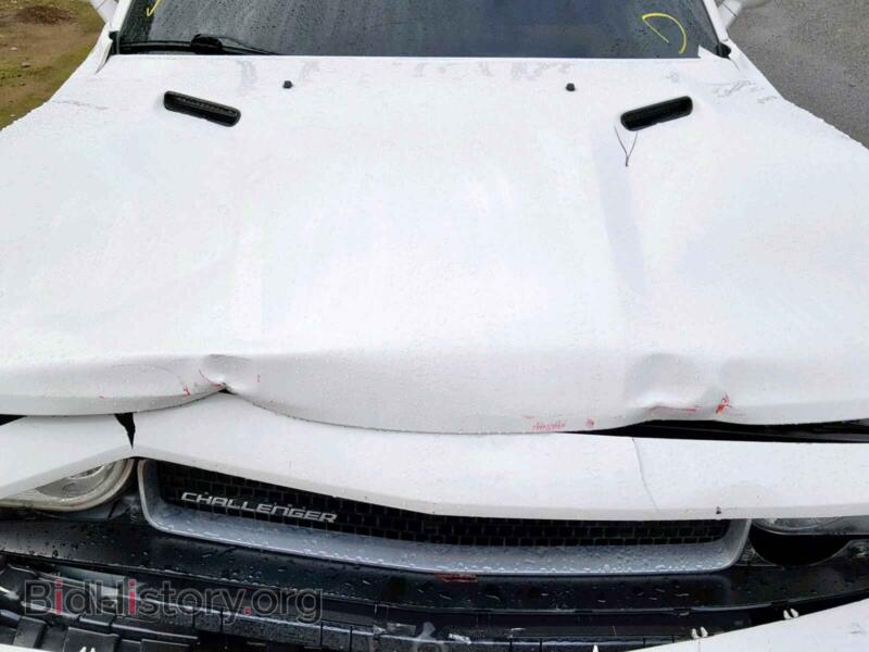 2014 Dodge CHALLENGER (VIN 2C3CDYAG6EH195718) — photo 7 of 10