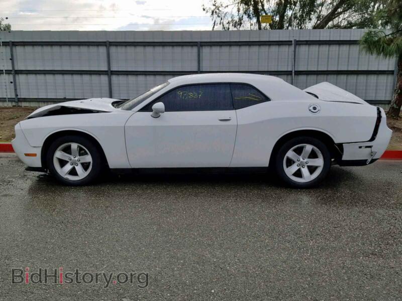 2014 Dodge CHALLENGER (VIN 2C3CDYAG6EH195718) — photo 9 of 10